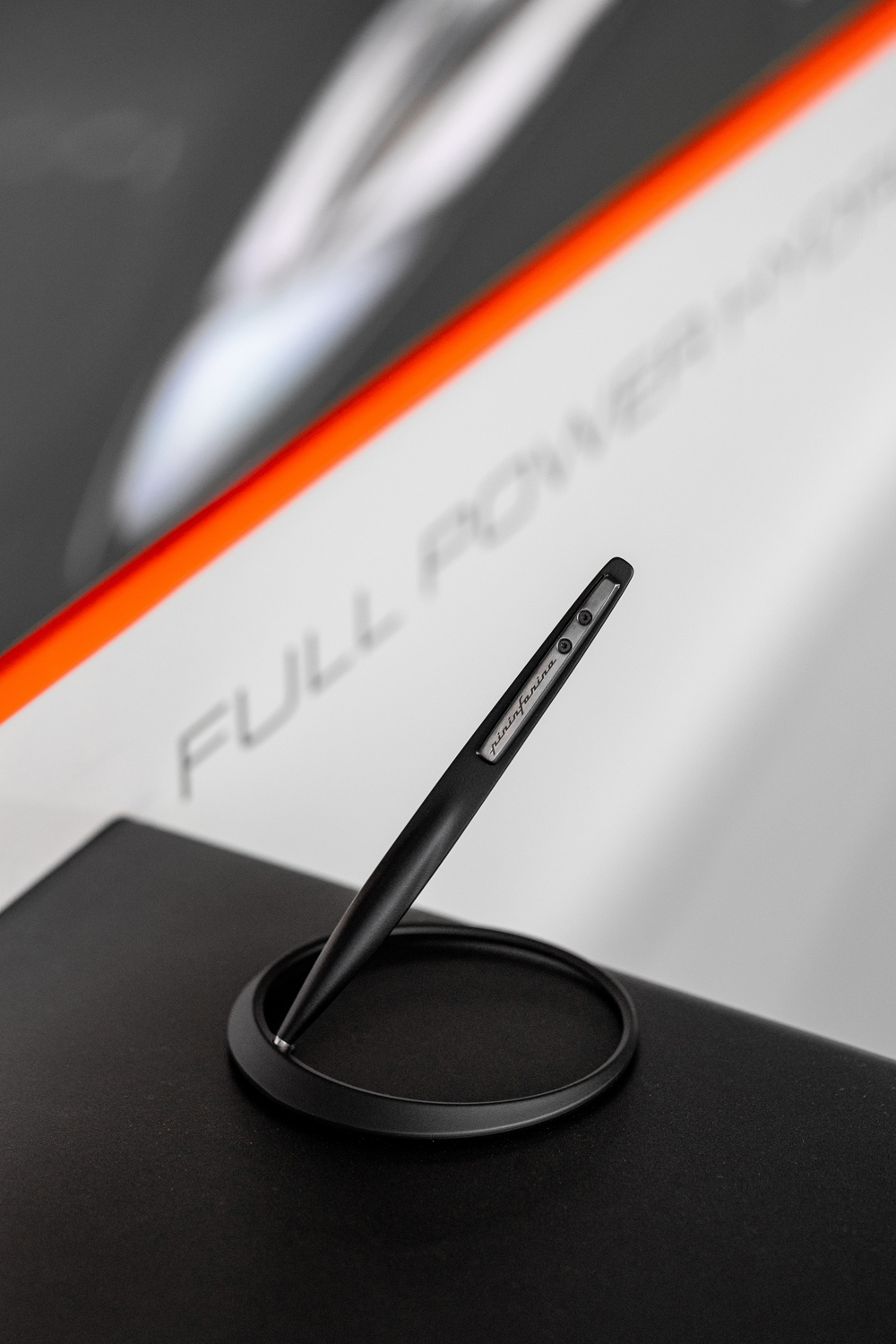 Вечная ручка Pininfarina SPACE X BLACK