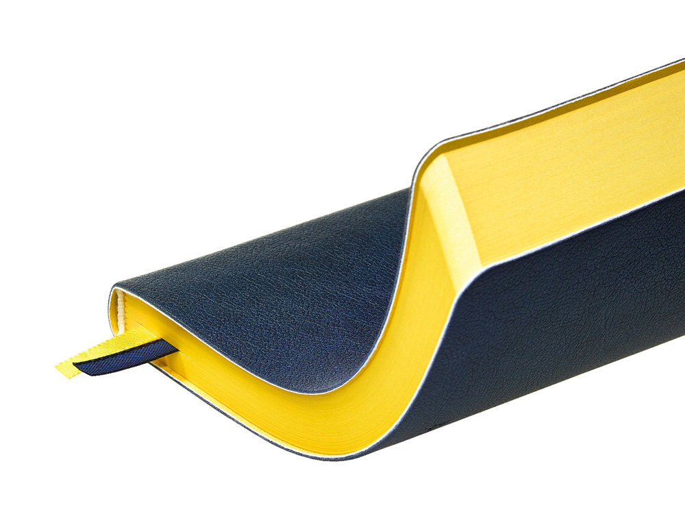 Ежедневник недатированный А5 Boston (темно-синий) желтый обрез