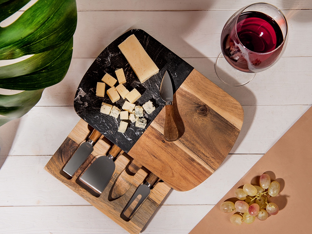 Набор для сыра в подарочной коробке из акации и мрамора Date Набор для сыра в подарочной коробке из акации и мрамора Date