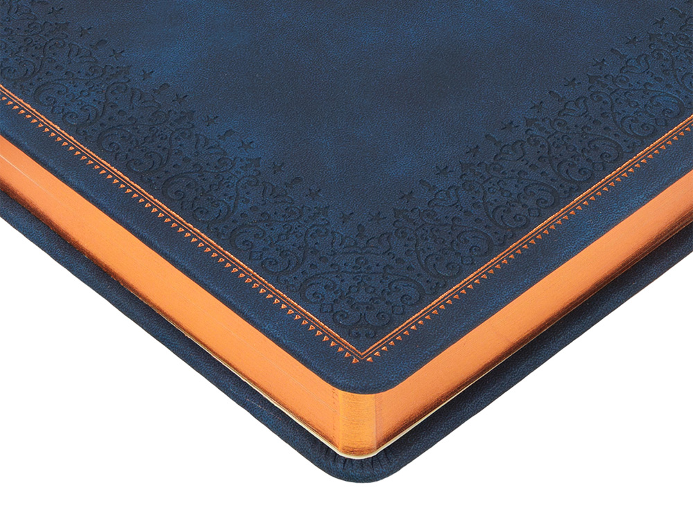 Ежедневник недатированный А5 Royal, синий с бронзовым срезом Ежедневник недатированный А5 Royal, синий с бронзовым срезом