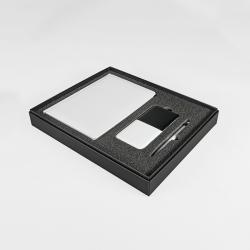 Набор подарочный POINT: ежедневник, ручка и power bank в коробке с ложементом Набор подарочный POINT: ежедневник, ручка и power bank в коробке с ложементом