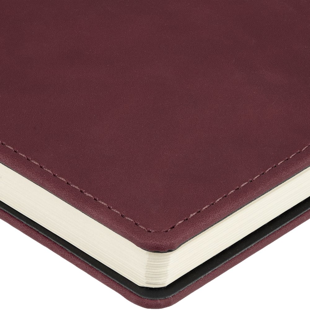 Ежедневник Spring Urban на заказ, недатированный, бордовый Ежедневник Spring Urban на заказ, недатированный, бордовый