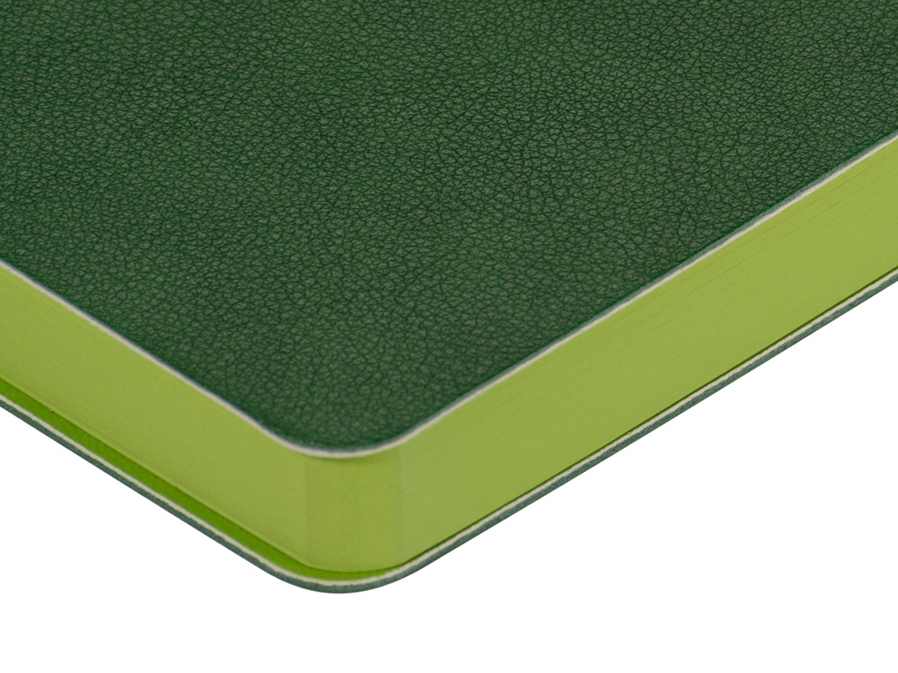 Ежедневник А5 датированный Boston 2026, зеленый с салатовым обрезом Ежедневник А5 датированный Boston 2026, зеленый с салатовым обрезом