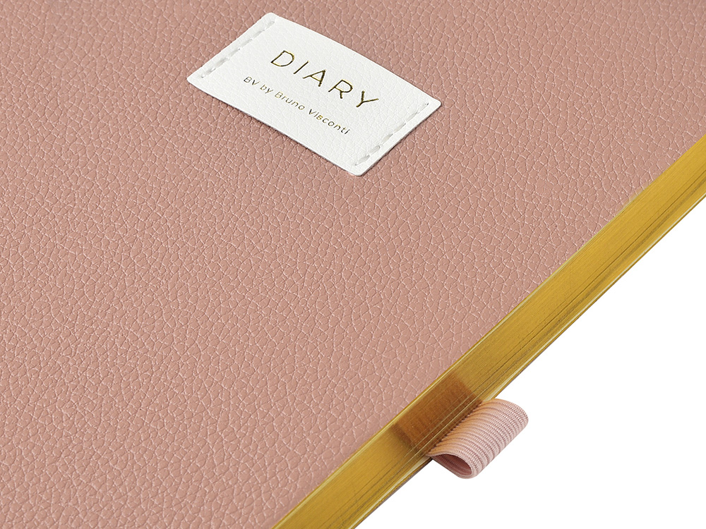 Ежедневник недатированный А5 Morandi. Пыльная роза с нашивкой, пыльно-розовый