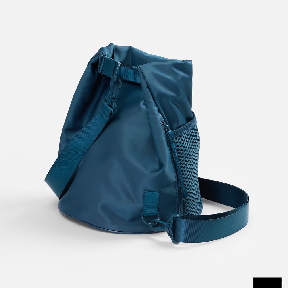 Спортивная сумка-мешок Verkko, темно-синяя Спортивная сумка-мешок Verkko, темно-синяя