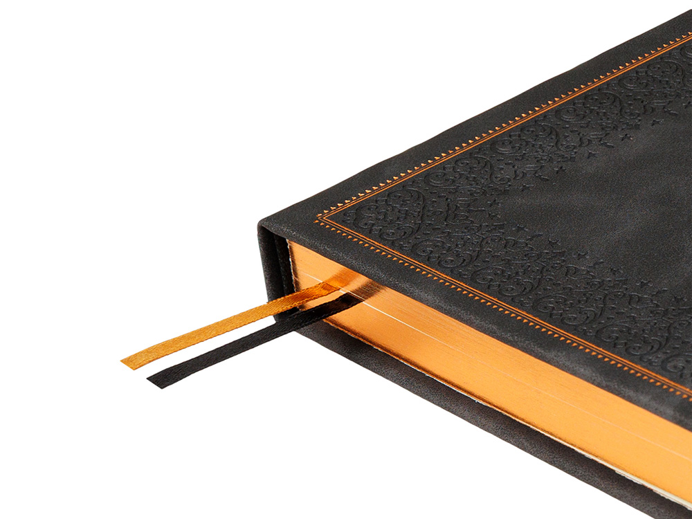 Ежедневник недатированный А5 Royal, черный с бронзовым срезом Ежедневник недатированный А5 Royal, черный с бронзовым срезом