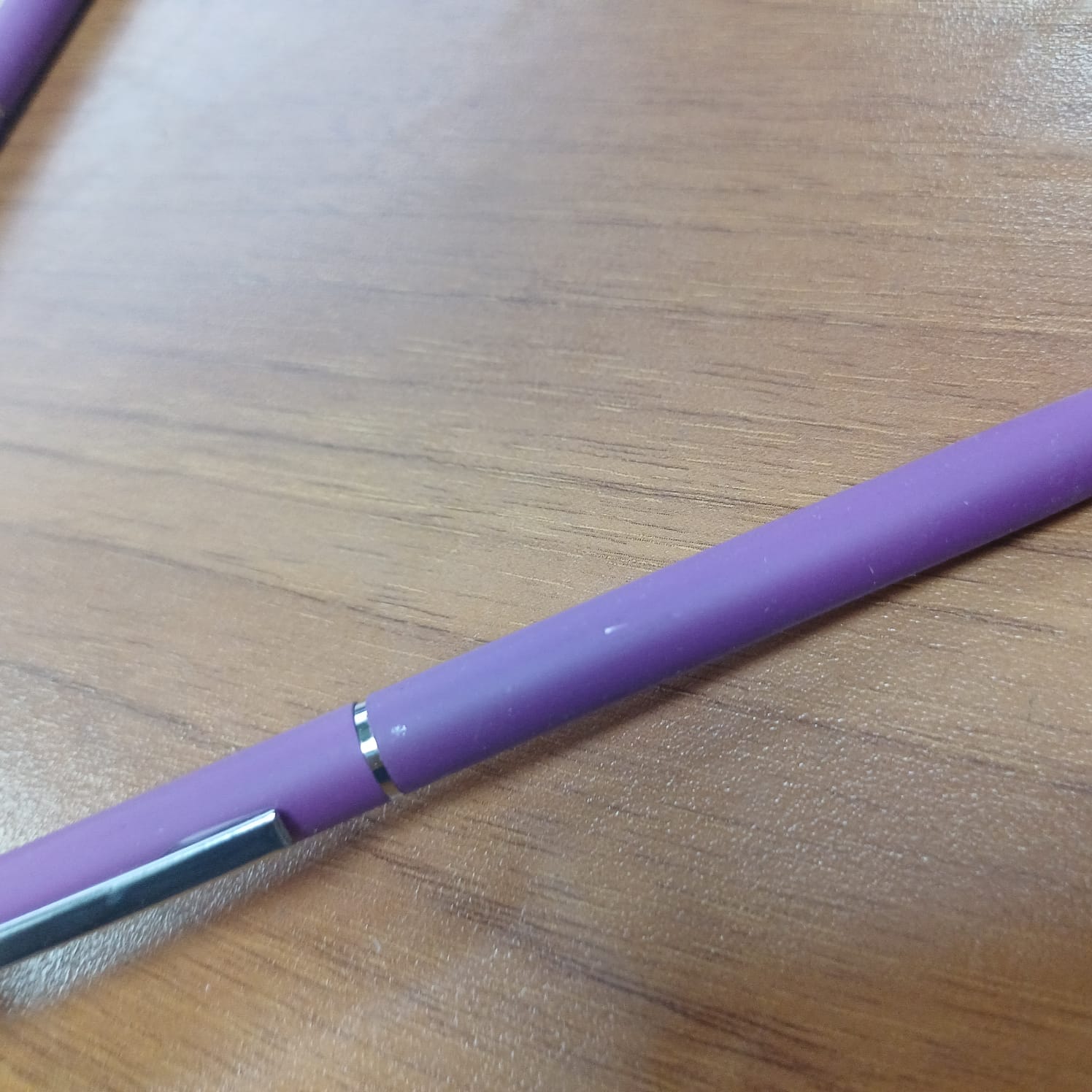 Ручка-стилус шариковая Jucy Soft с покрытием soft touch, фиолетовый (Р)