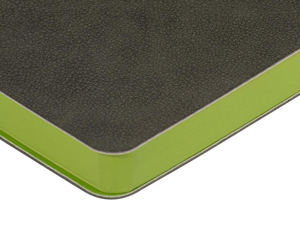 Ежедневник А5 датированный Boston 2026, серый с салатовым обрезом