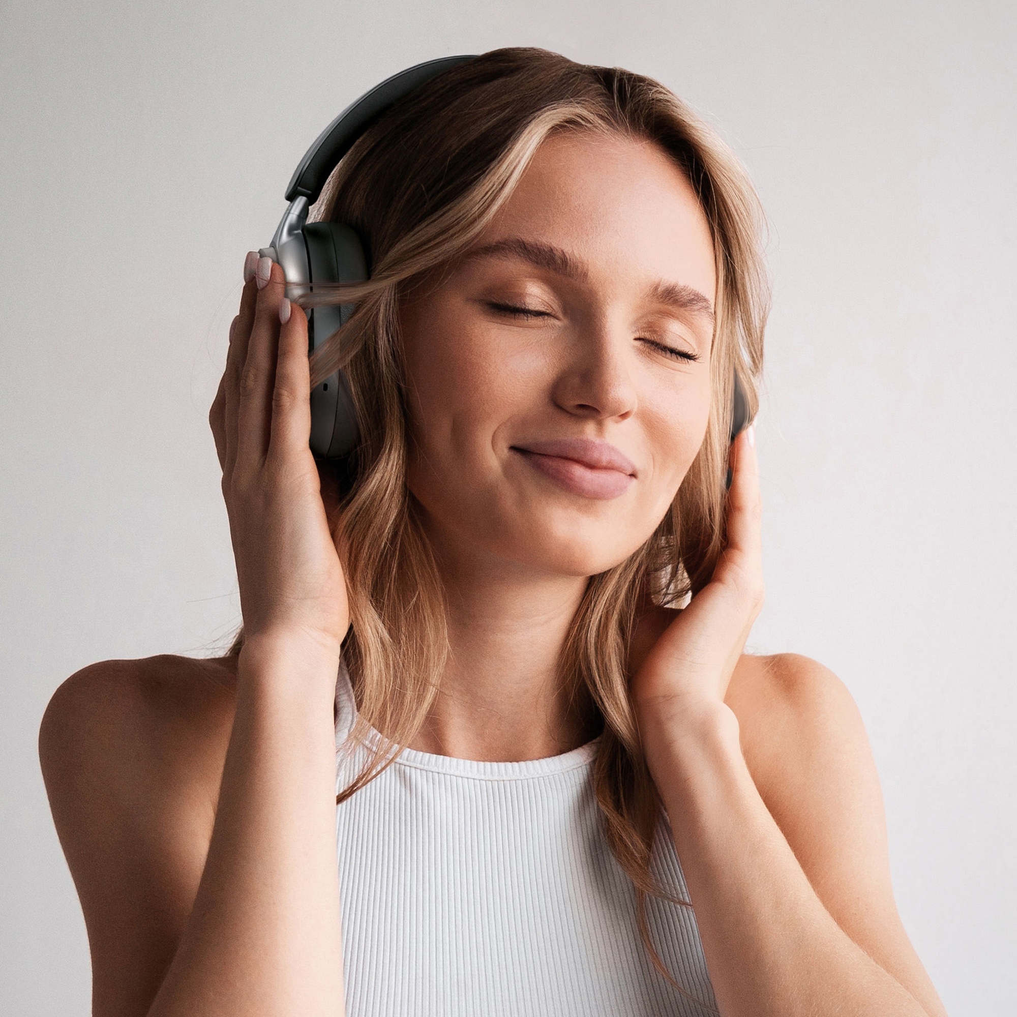 Беспроводные накладные наушники Stereo Vibe, BT 5.4, 400 мАч, черный, Deppa