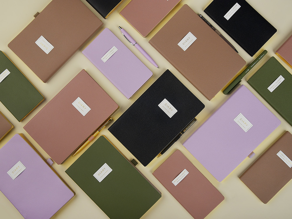 Еженедельник недатированный А6 Verde с нашивкой, зеленый Еженедельник недатированный А6 Verde с нашивкой, зеленый