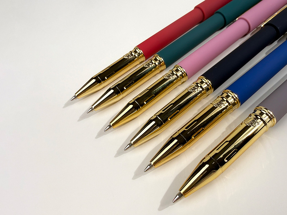 Ручка пластиковая шариковая Parliament, 0,7 мм, синие чернила, розовый/золотистый Ручка пластиковая шариковая Parliament, 0,7 мм, синие чернила, розовый/золотистый