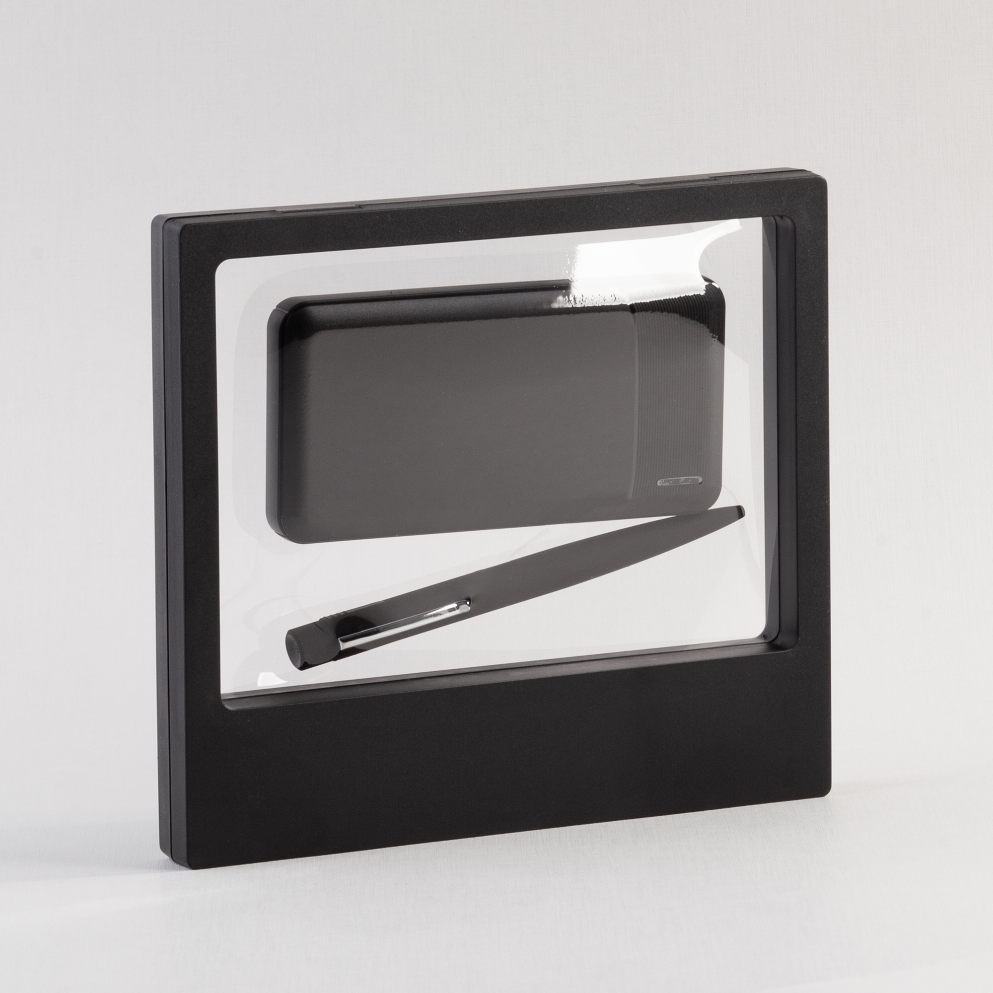 Футляр универсальный "Панорама плюс" Футляр универсальный "Панорама плюс"