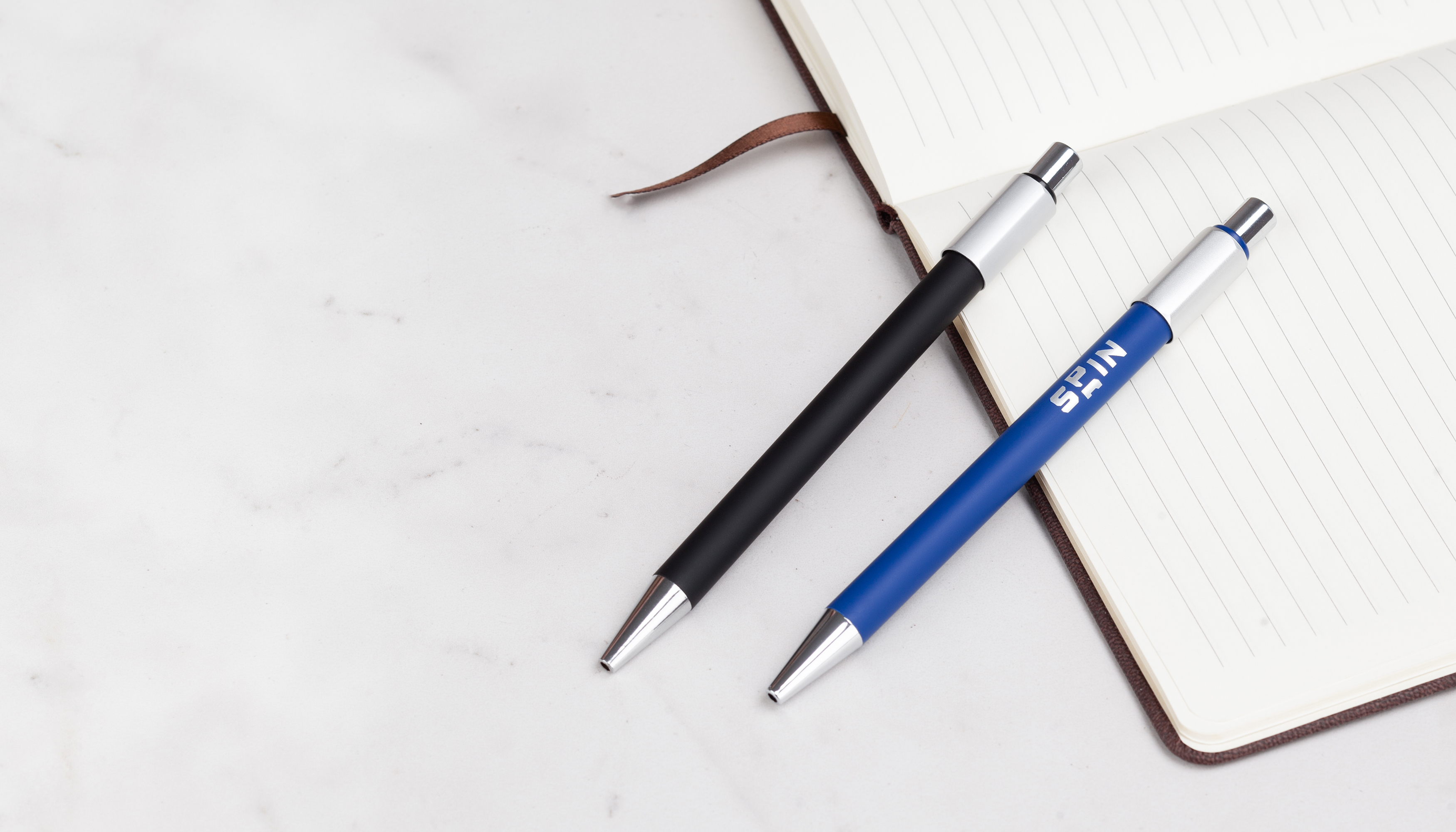 Ручка шариковая "Spin" с 6ти-гранным спиннером, покрытие soft touch Ручка шариковая "Spin" с 6ти-гранным спиннером, покрытие soft touch