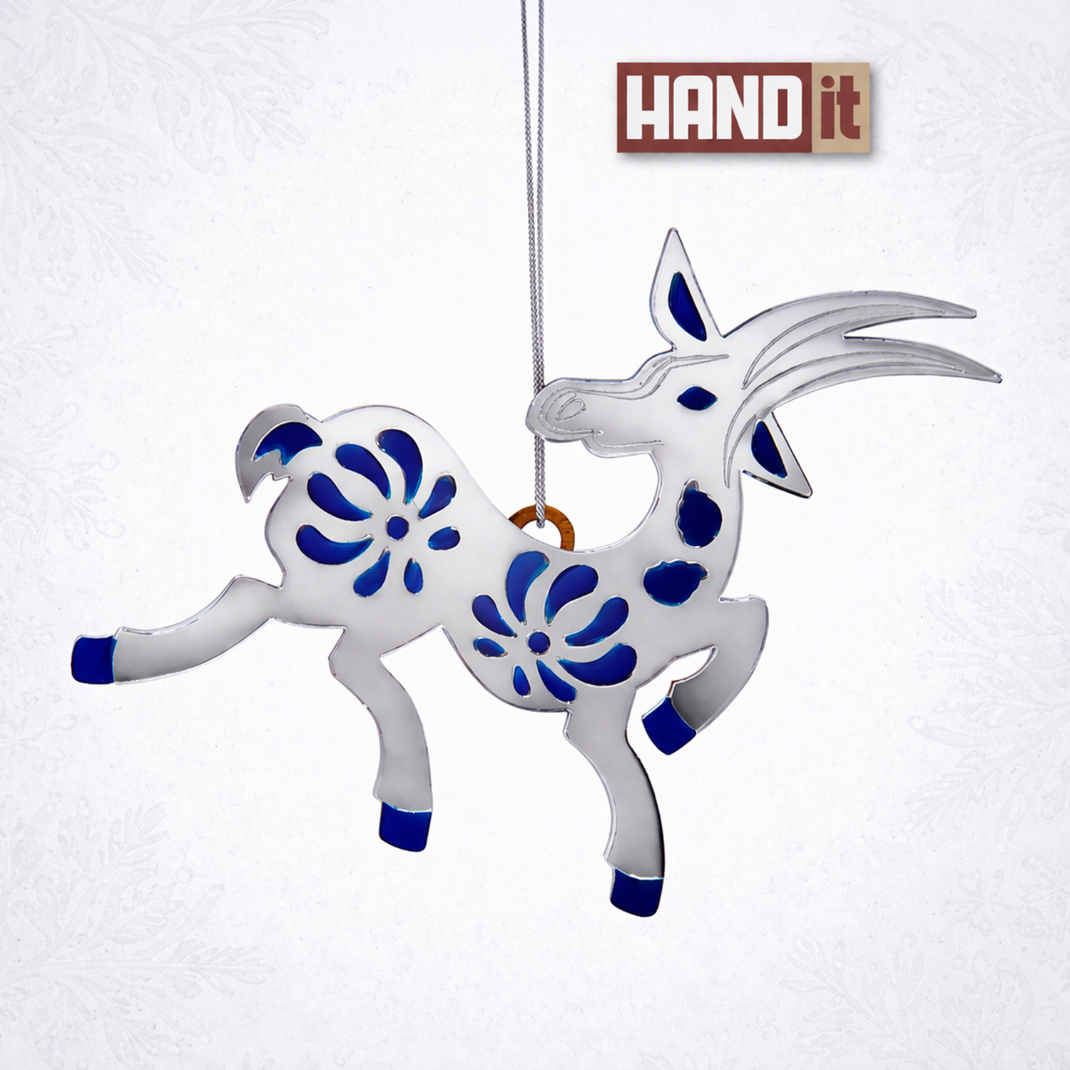 Ёлочная игрушка Коза (серебряный с синим)