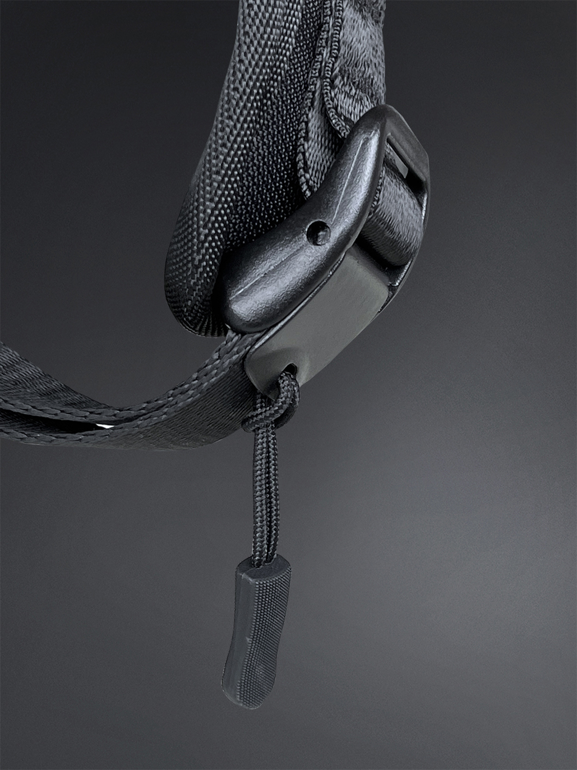 Рюкзак KORIN FlipPack 47х30х17 см, зеленый/черный