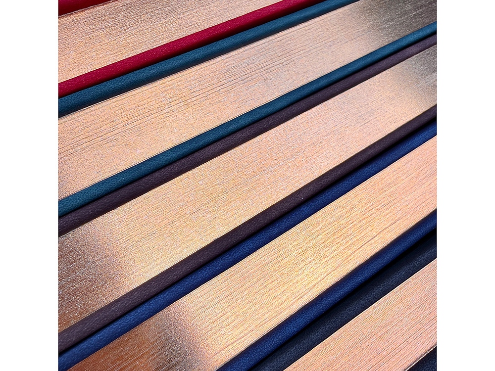 Ежедневник недатированный А5 Royal, синий с бронзовым срезом Ежедневник недатированный А5 Royal, синий с бронзовым срезом