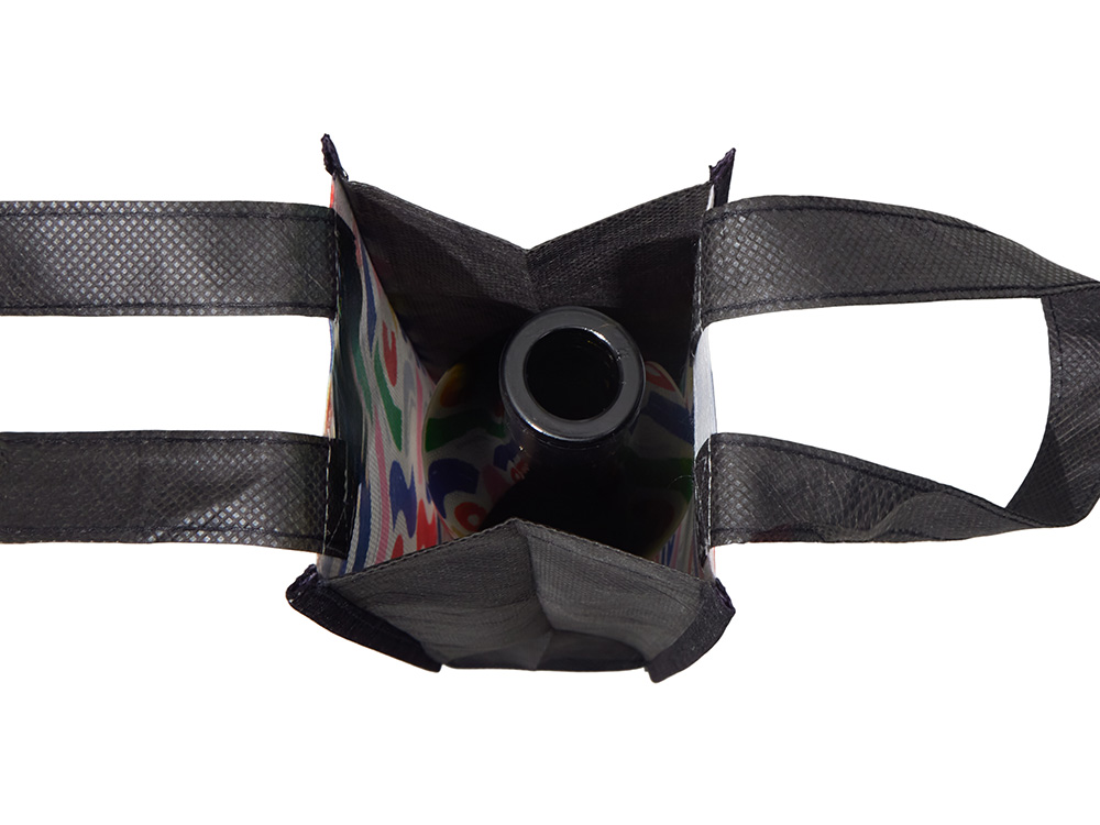 Чехол для бутылки из нетканого материала PET с возможностью полноцветной печати Чехол для бутылки из нетканого материала PET с возможностью полноцветной печати