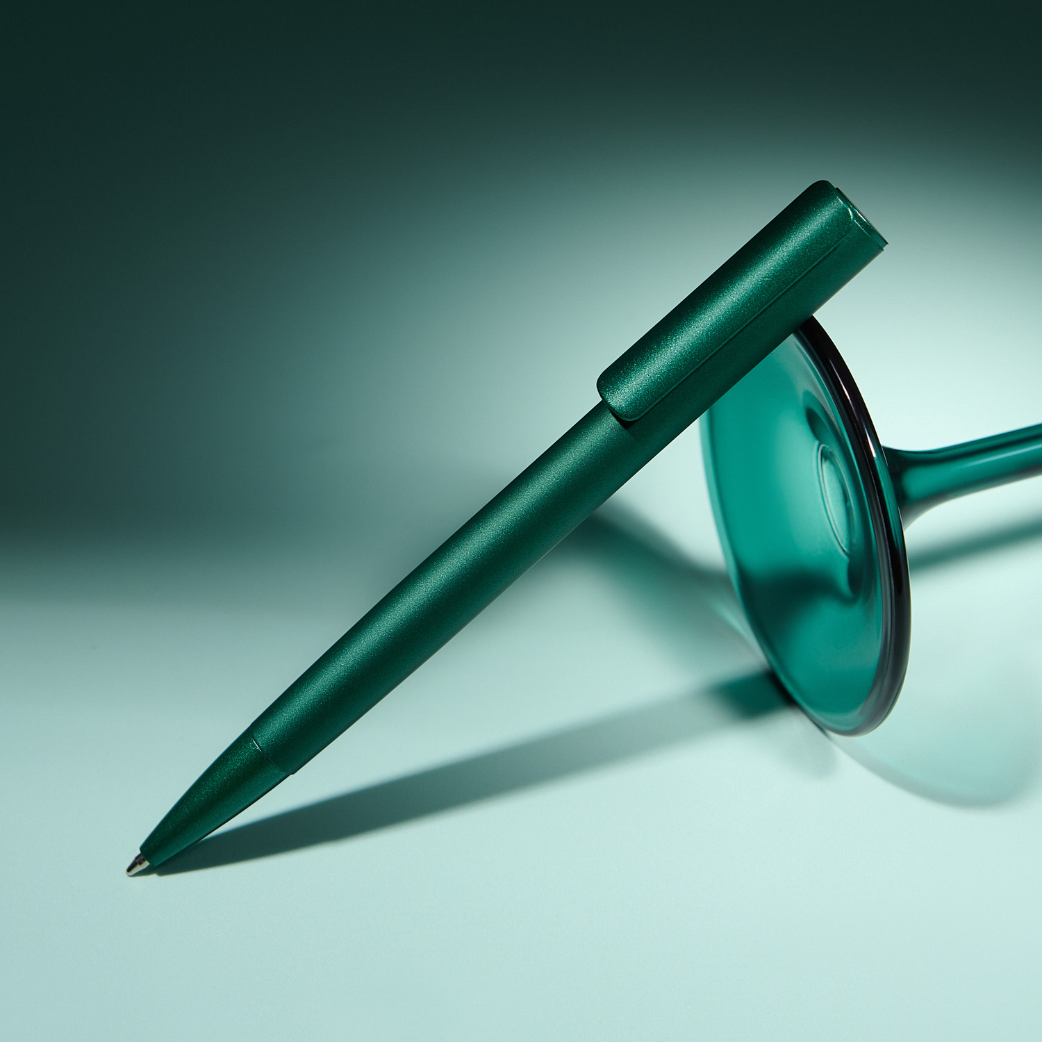 Шариковая ручка Аспен (Aspen), зеленая Шариковая ручка Аспен (Aspen), зеленая