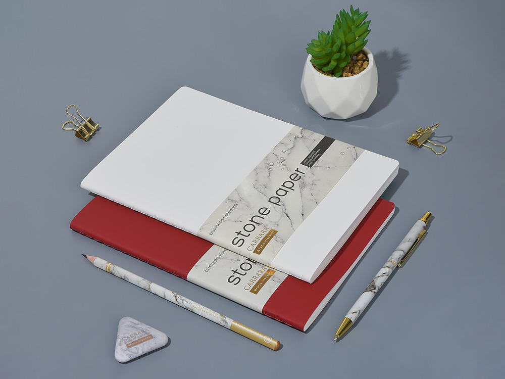 Тетрадь с каменной бумагой А5 Carrara 40 л., линейка, бордовый