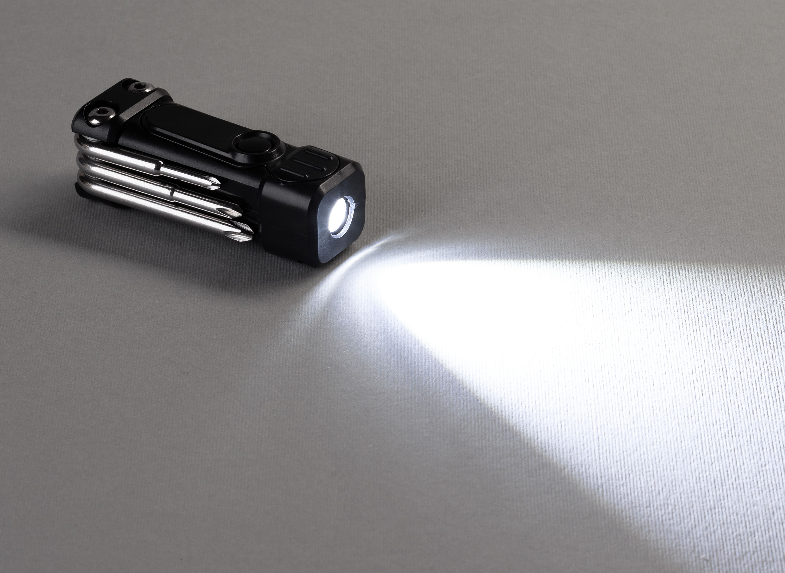 Мультитул "Flint" Мультитул "Flint"