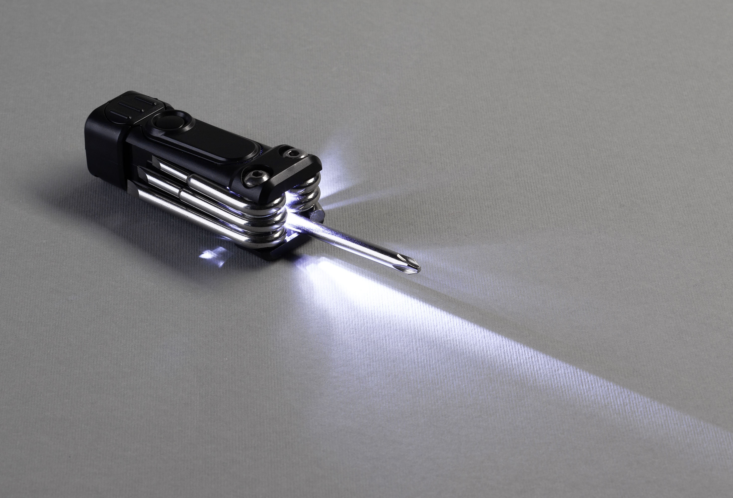 Мультитул "Flint" Мультитул "Flint"