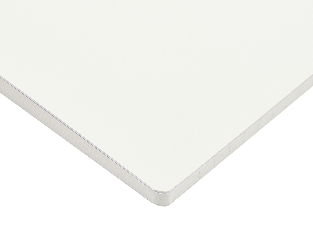 Тетрадь с каменной бумагой А5 Carrara 40 л., линейка, белый Тетрадь с каменной бумагой А5 Carrara 40 л., линейка, белый