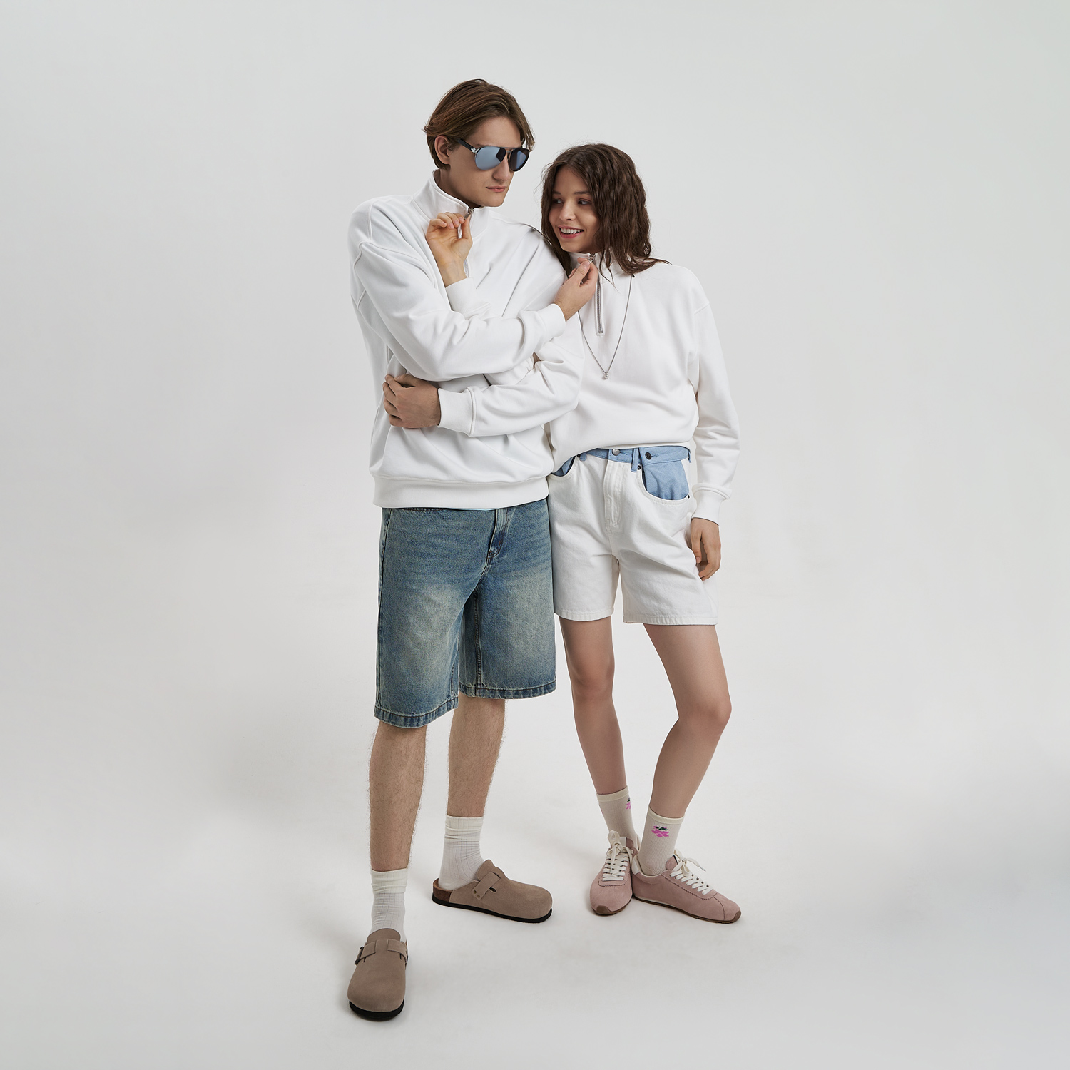 Толстовка на молнии унисекс Флоу (Flow), белая, размер 5XL/6XL Толстовка на молнии унисекс Флоу (Flow), белая, размер 5XL/6XL