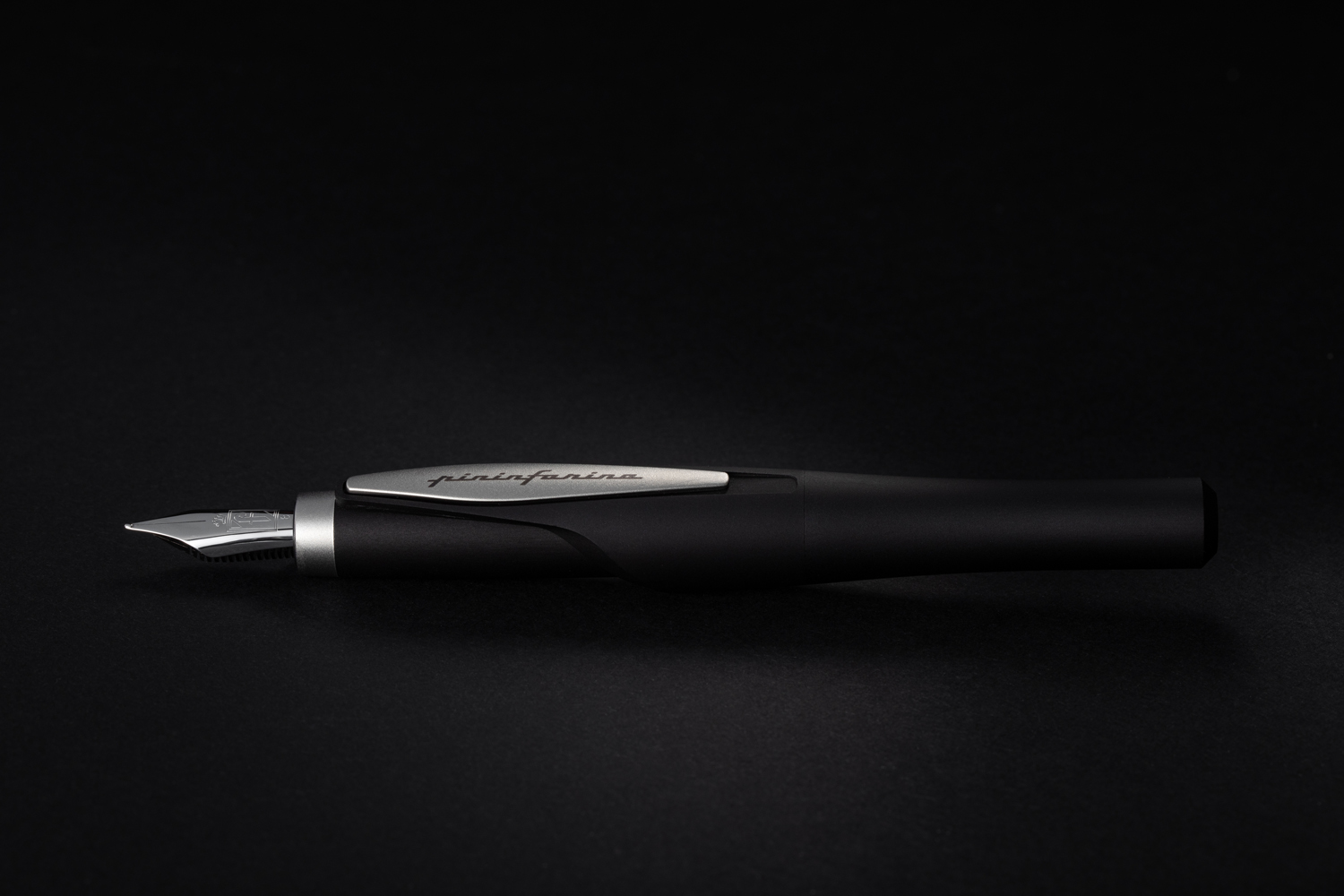 Перьевая ручка PININFARINA PF NOVANTA BLACK