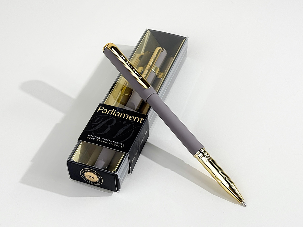 Ручка пластиковая шариковая Parliament, 0,7 мм, синие чернила, серый/золотистый Ручка пластиковая шариковая Parliament, 0,7 мм, синие чернила, серый/золотистый