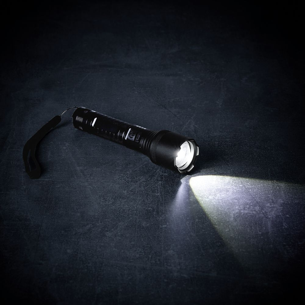 Фонарь аккумуляторный с фокусировкой луча FarSee, черный